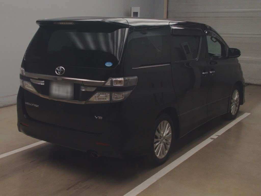 2012 Toyota Vellfire GGH25W[1]