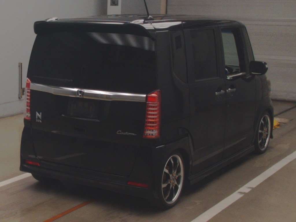 2015 Honda N-BOX CUSTOM JF2[1]