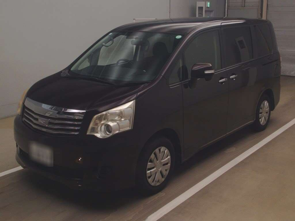 2013 Toyota Noah ZRR70G[0]