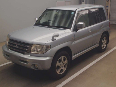 2005 Mitsubishi Pajero iO