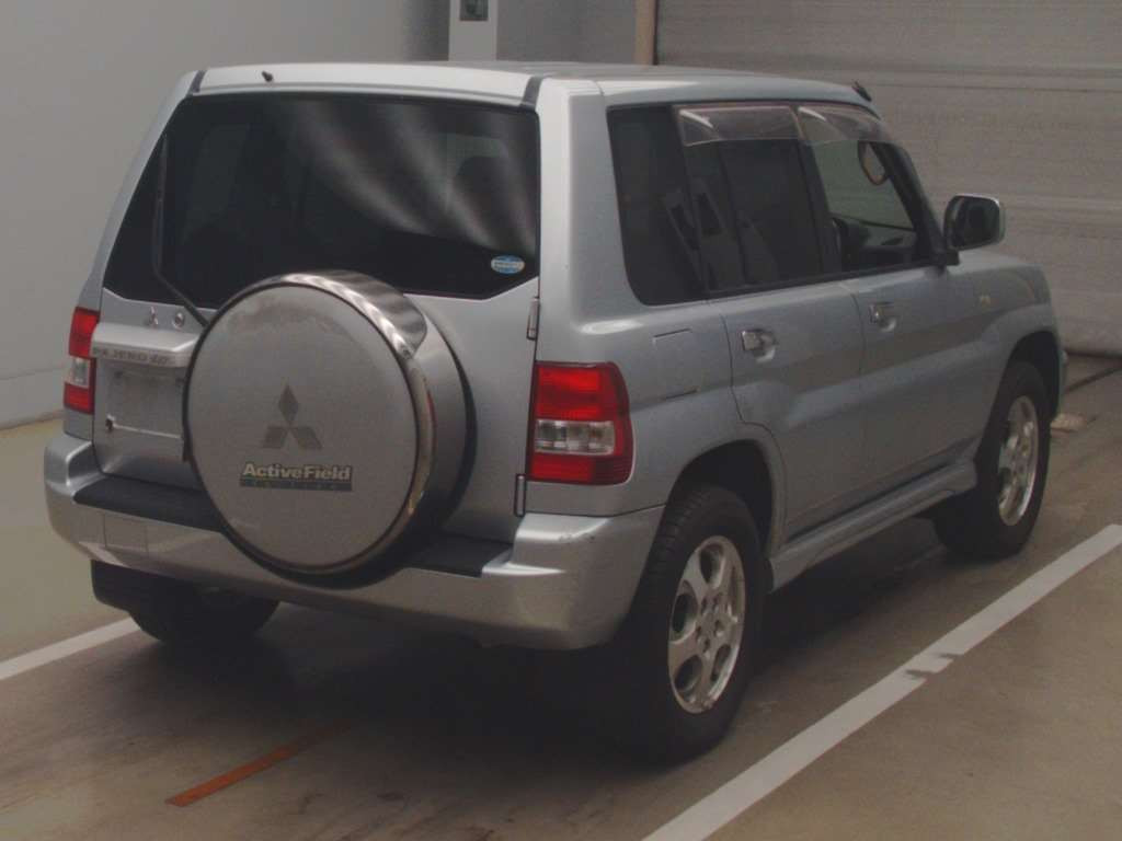 2005 Mitsubishi Pajero iO H76W[1]