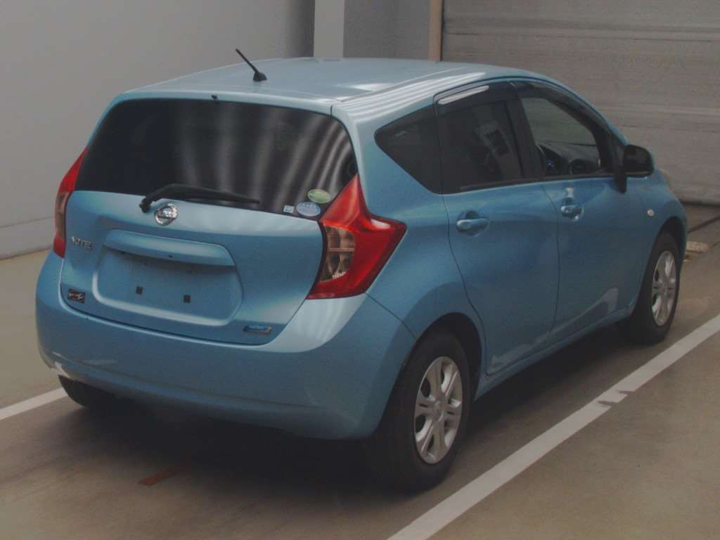 2013 Nissan Note E12[1]