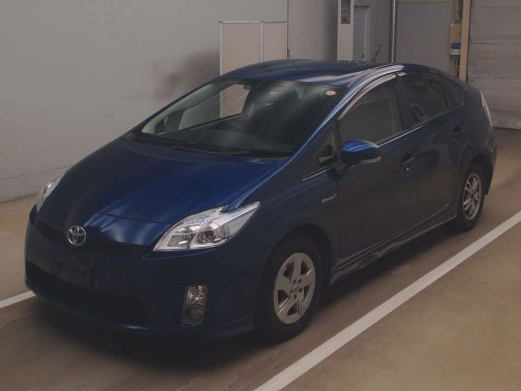 2010 Toyota Prius ZVW30[0]