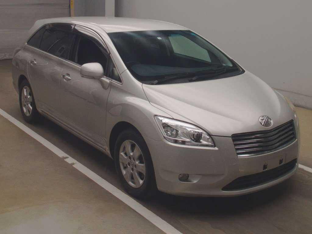 2010 Toyota Mark X Zio ANA10[2]