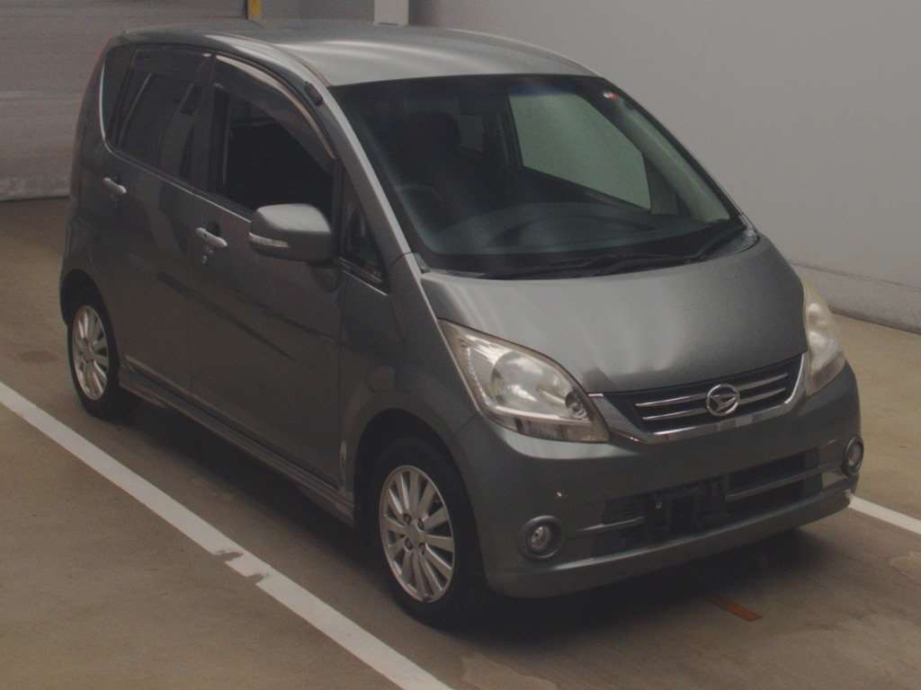 2010 Daihatsu Move L175S[2]