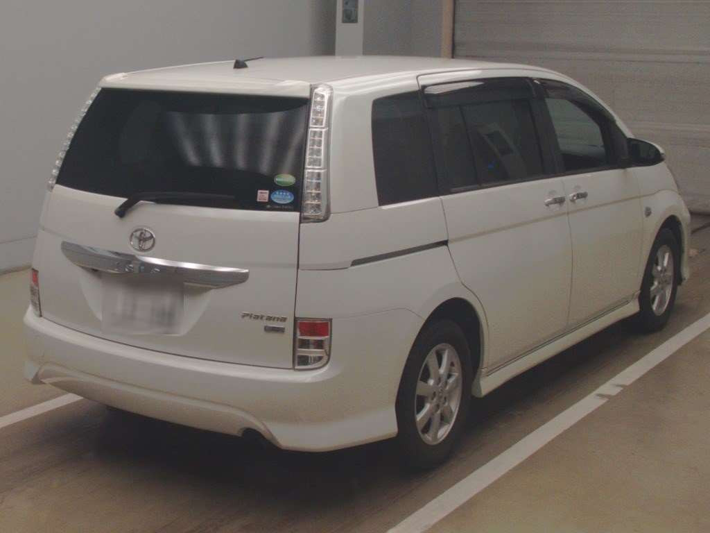 2014 Toyota Isis ZGM10W[1]