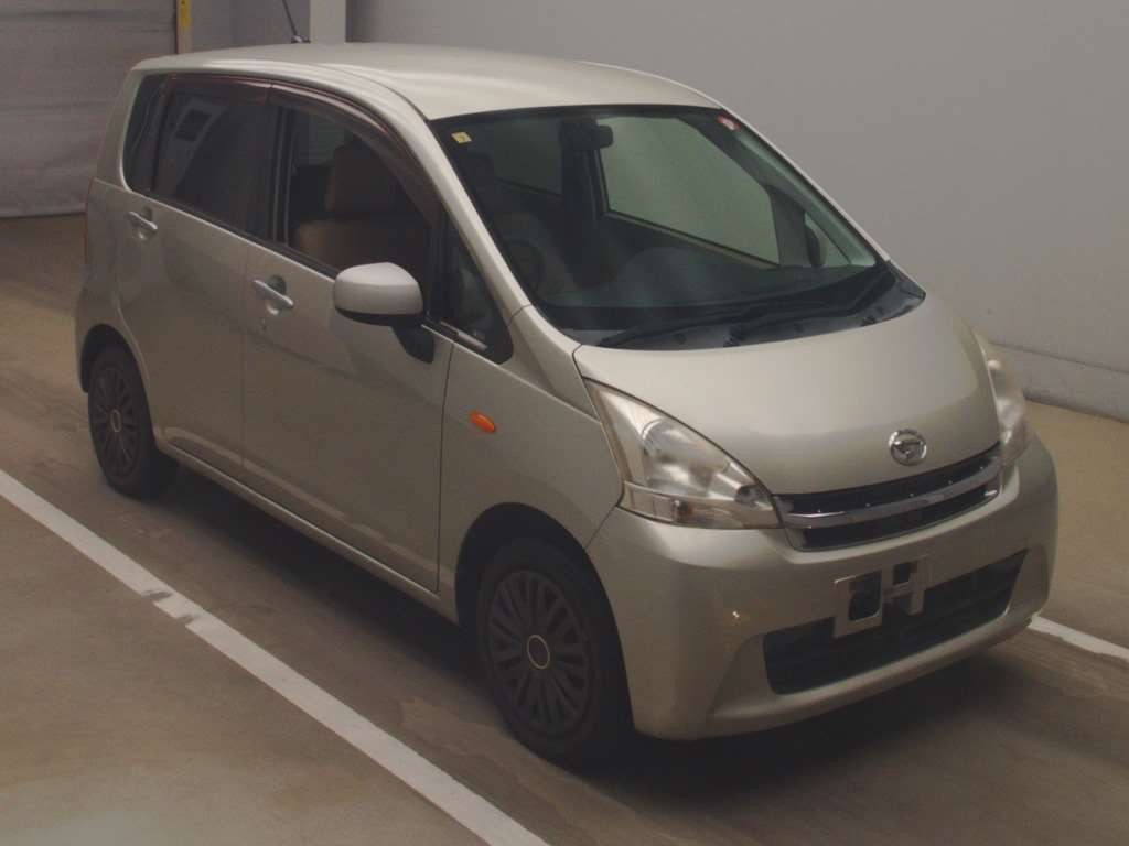 2012 Daihatsu Move LA100S[2]