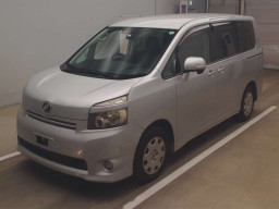 2008 Toyota Voxy