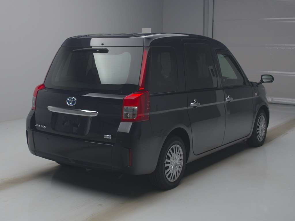 2023 Toyota JPN Taxi NTP10[1]