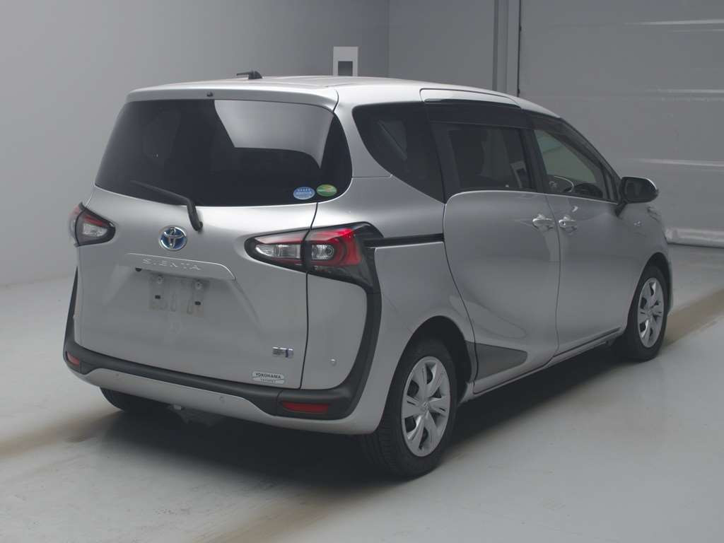 2018 Toyota Sienta NHP170G[1]