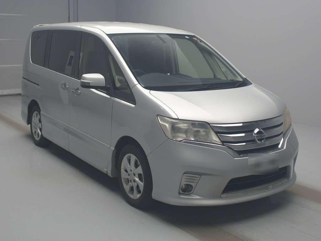 2013 Nissan Serena HFC26[2]