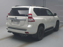 2016 Toyota Land Cruiser Prado