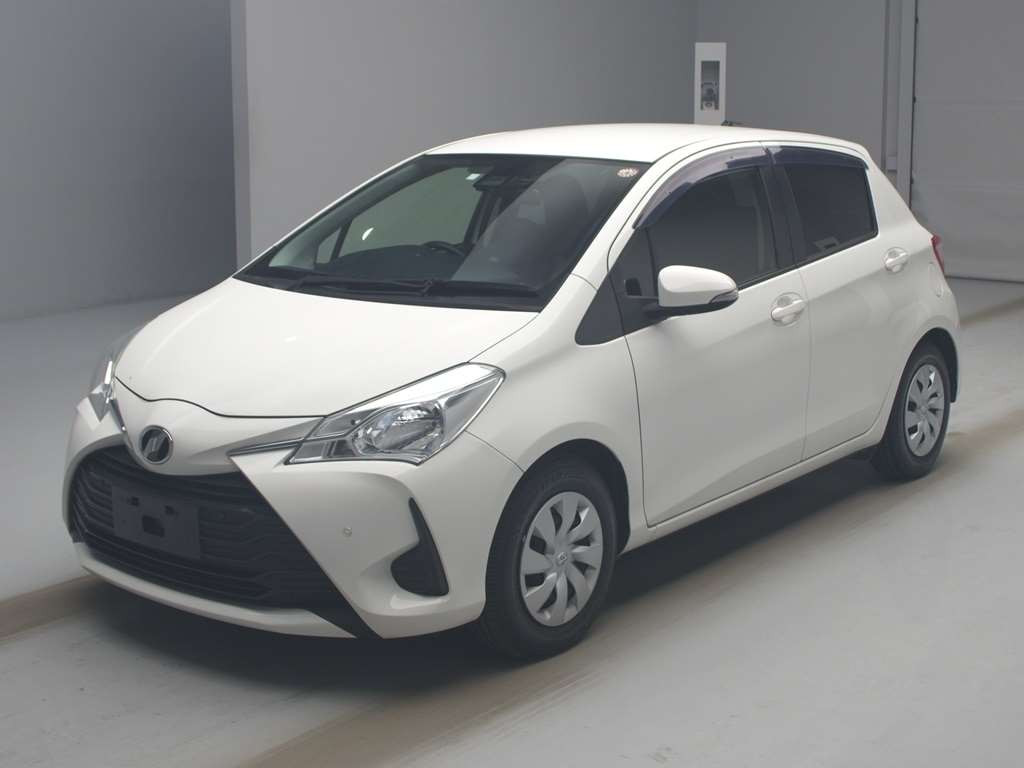 2019 Toyota Vitz NSP130[0]