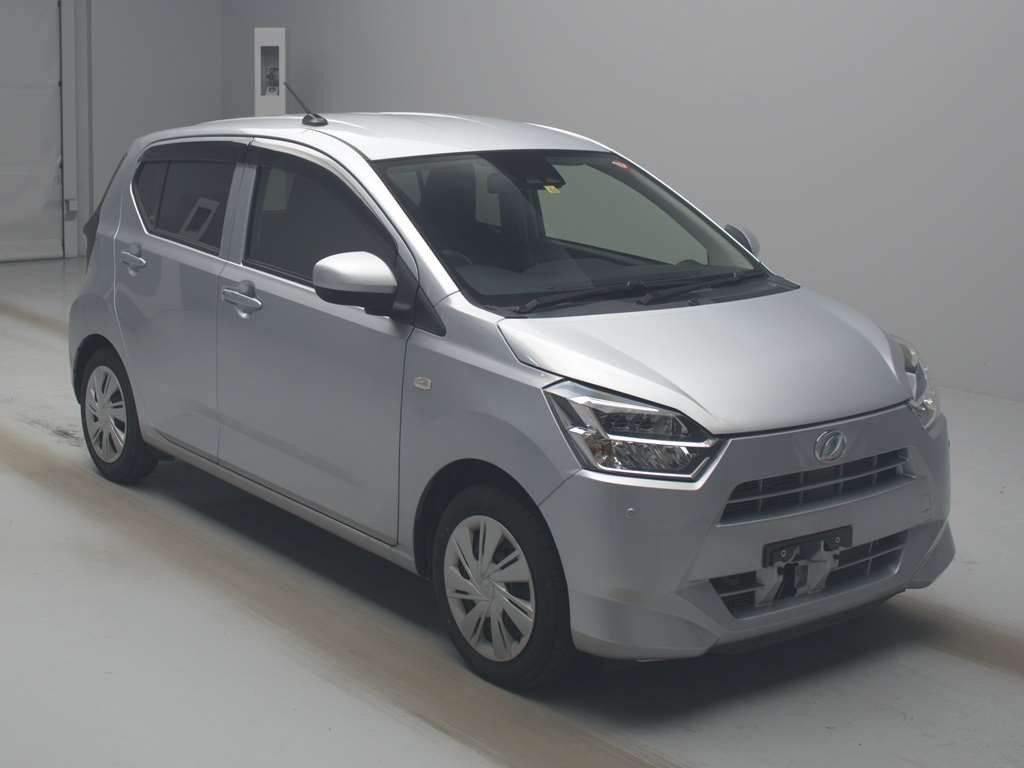 2021 Daihatsu Mira es LA350S[2]