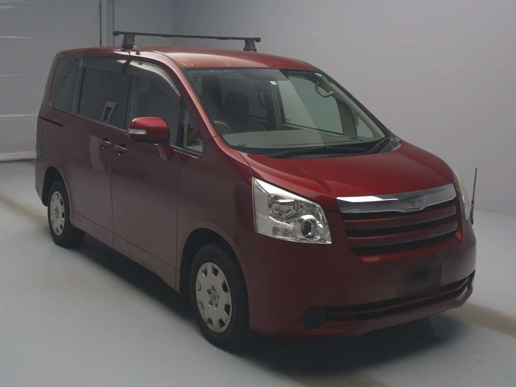 2007 Toyota Noah ZRR75G[2]