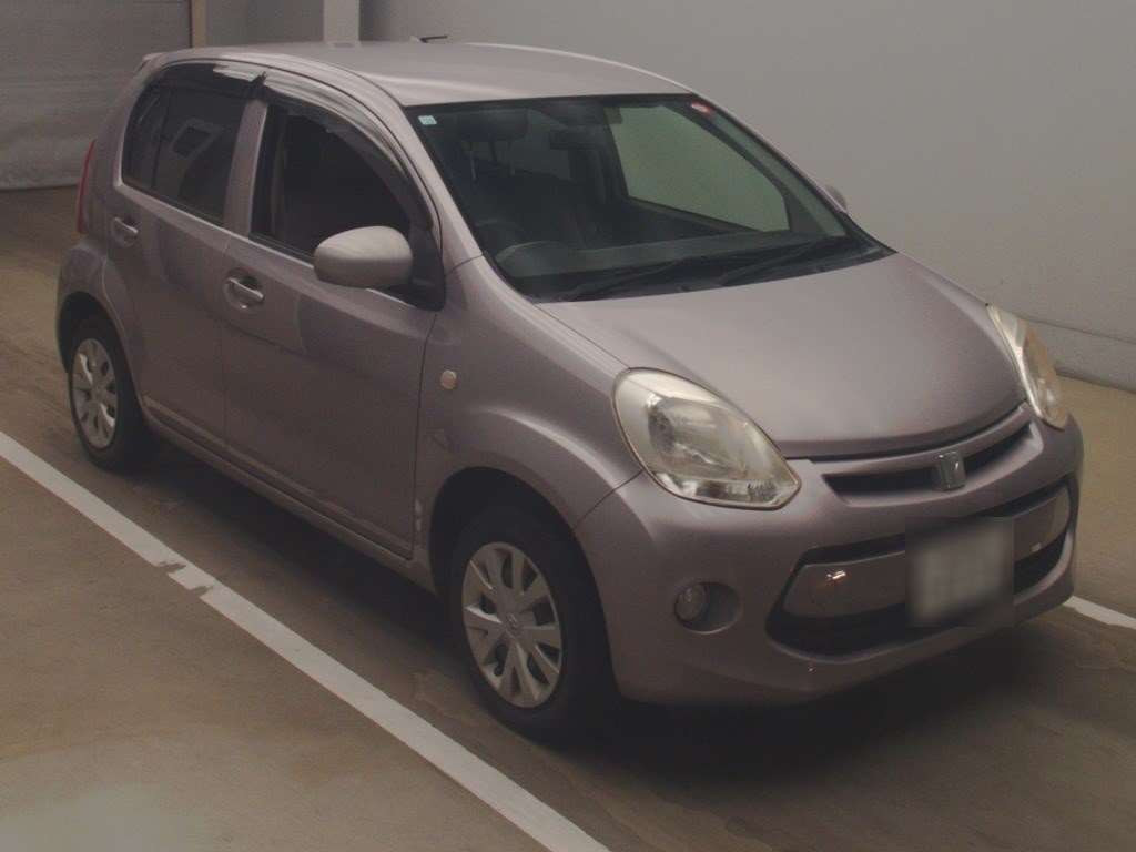 2014 Toyota Passo KGC30[2]