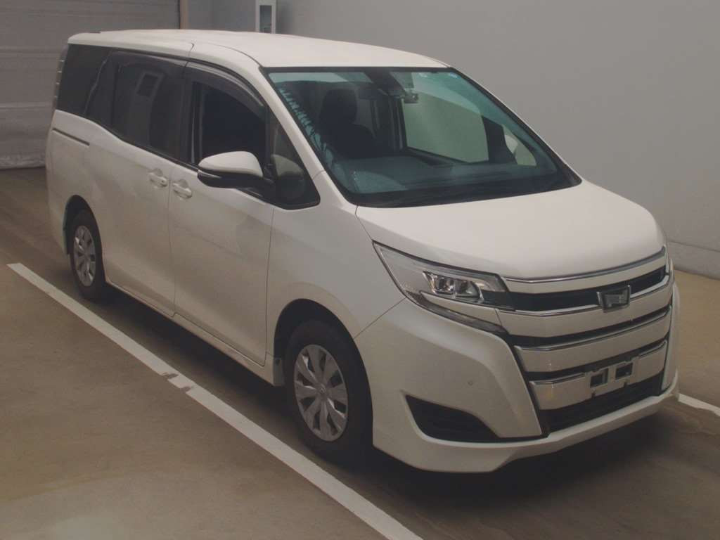 2019 Toyota Noah ZRR80G[2]