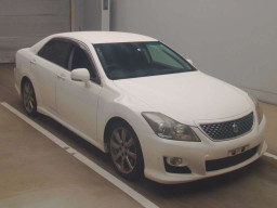 2008 Toyota Crown