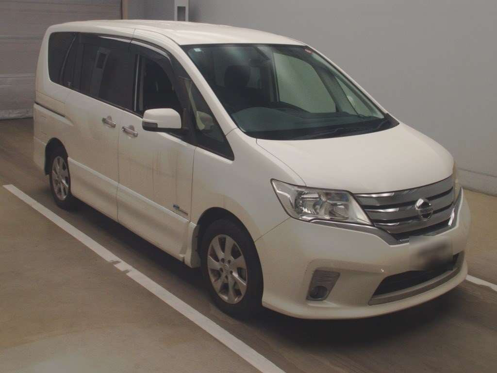 2012 Nissan Serena HFC26[2]