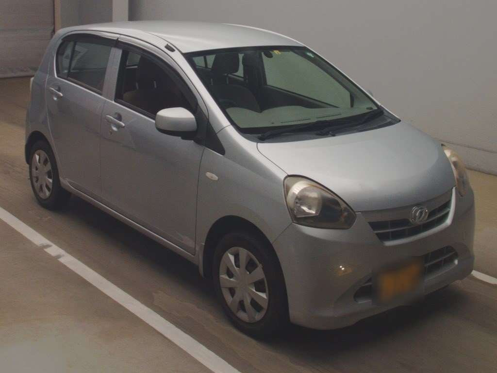 2012 Daihatsu Mira es LA300S[2]