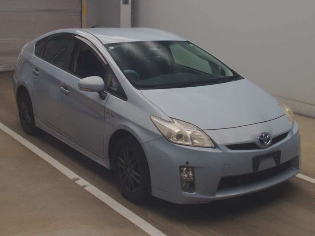 2009 Toyota Prius ZVW30[2]