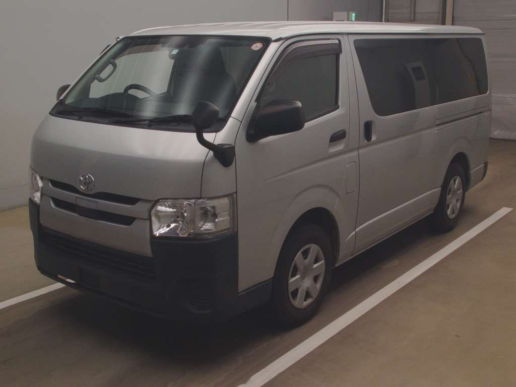 2019 Toyota Hiace Van GDH201V[0]