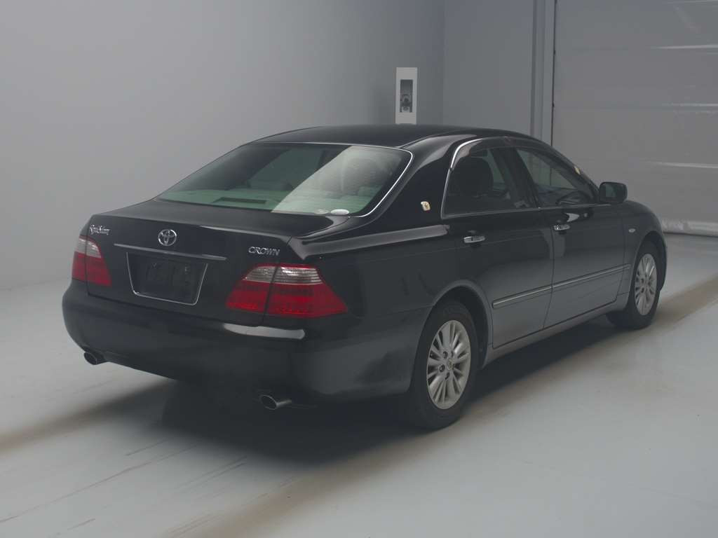 2006 Toyota Crown GRS180[1]