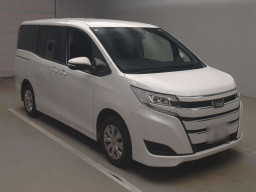 2019 Toyota Noah