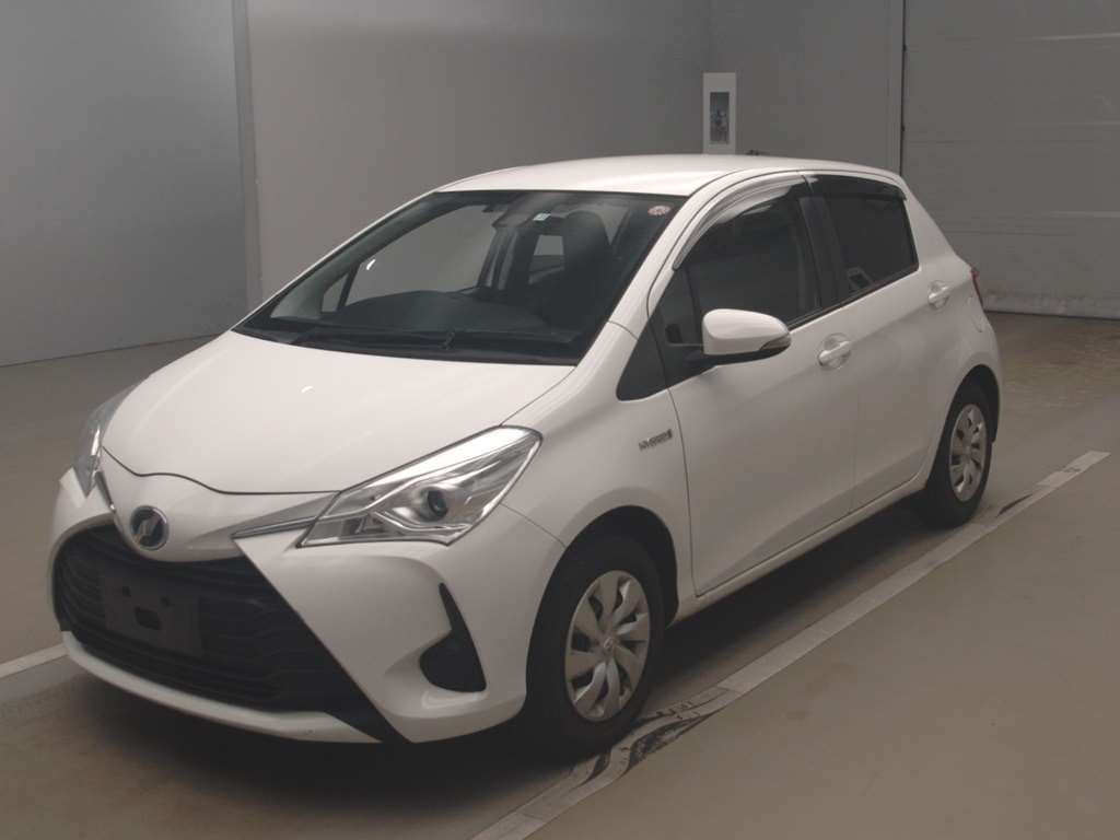 2019 Toyota Vitz NHP130[0]