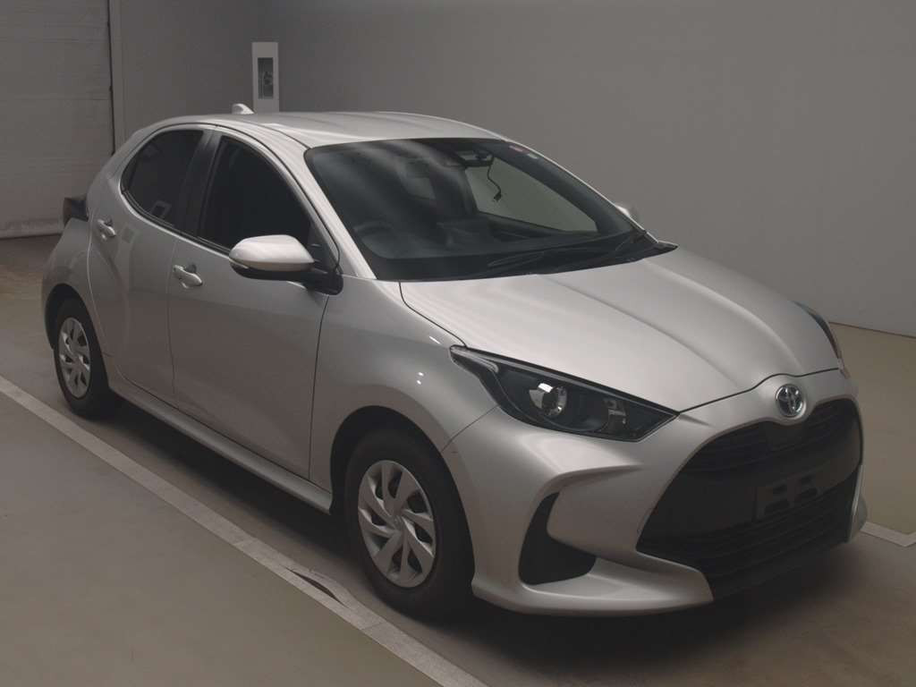 2021 Toyota YARIS MXPH10[2]