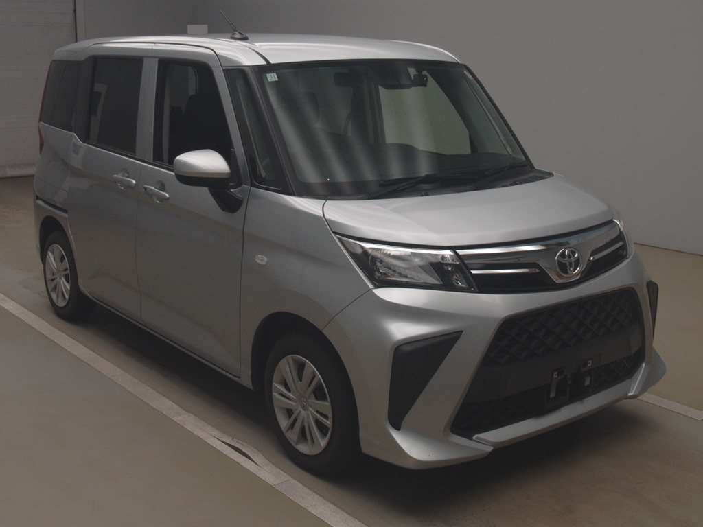 2020 Toyota Roomy M900A[2]