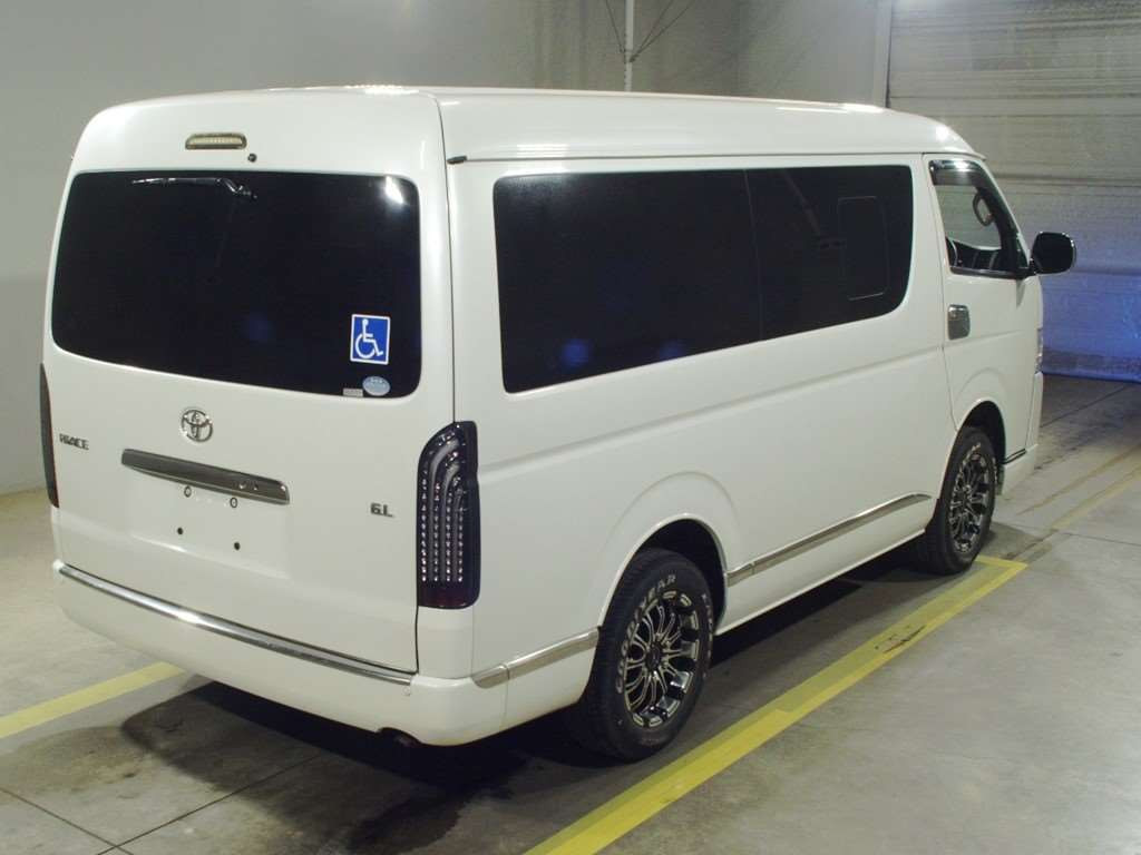 2014 Toyota Hiace Wagon TRH219W[1]