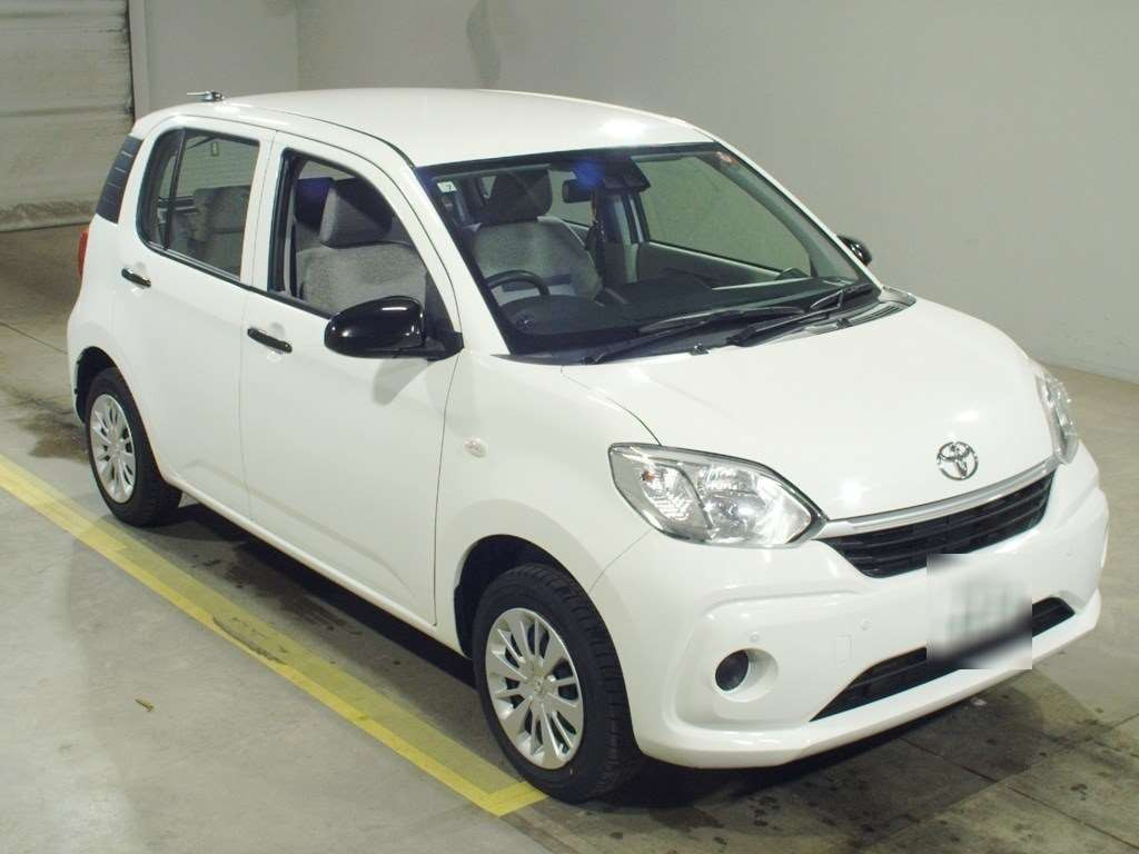 2020 Toyota Passo M710A[2]