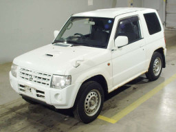 2009 Mitsubishi Pajero Mini