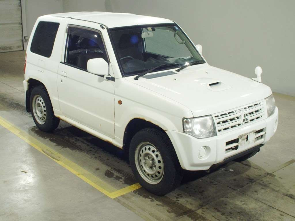 2009 Mitsubishi Pajero Mini H58A[2]