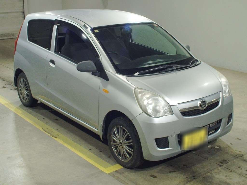 2012 Daihatsu Mira L285V[2]