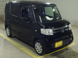 2017 Honda N-BOX