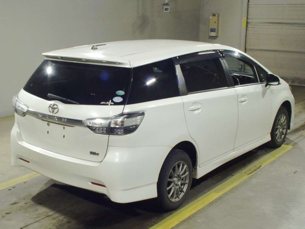 2016 Toyota Wish ZGE25W[1]