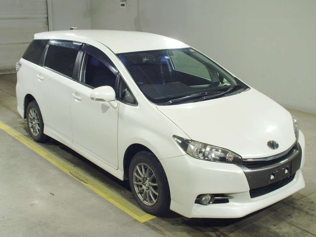 2016 Toyota Wish ZGE25W[2]