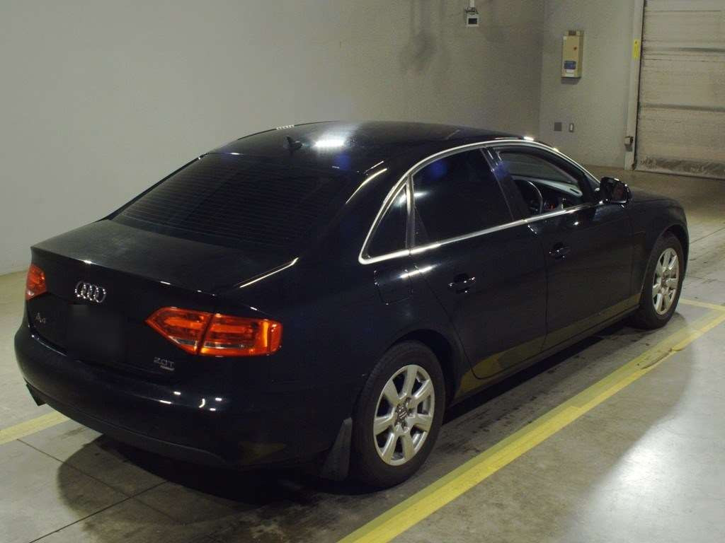 2009 Audi A4 8KCDNF[1]