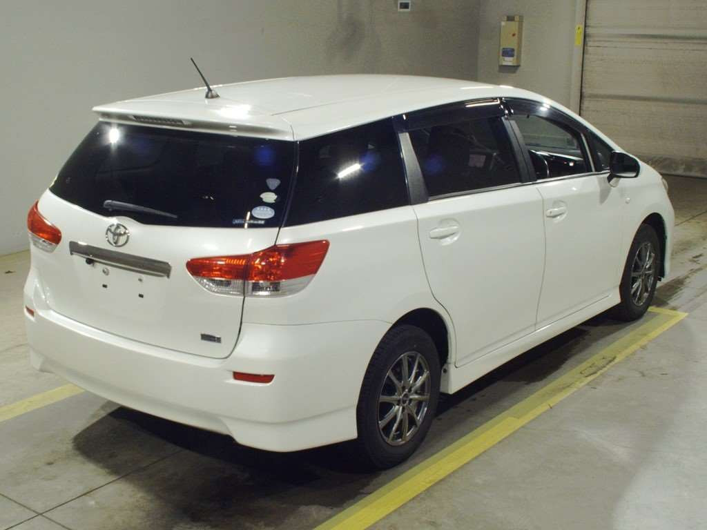 2011 Toyota Wish ZGE25G[1]