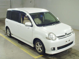 2012 Toyota Sienta