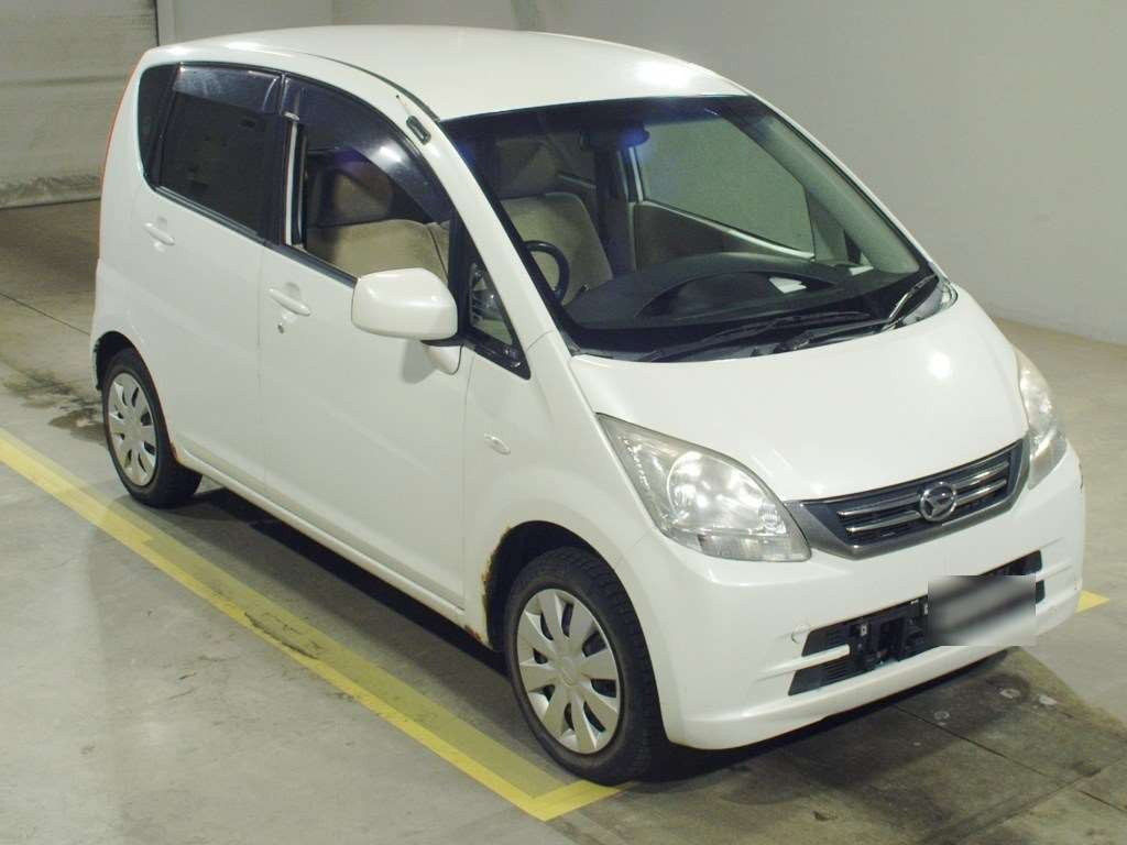 2010 Daihatsu Move L185S[2]