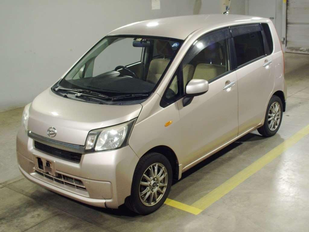 2013 Daihatsu Move LA110S[0]