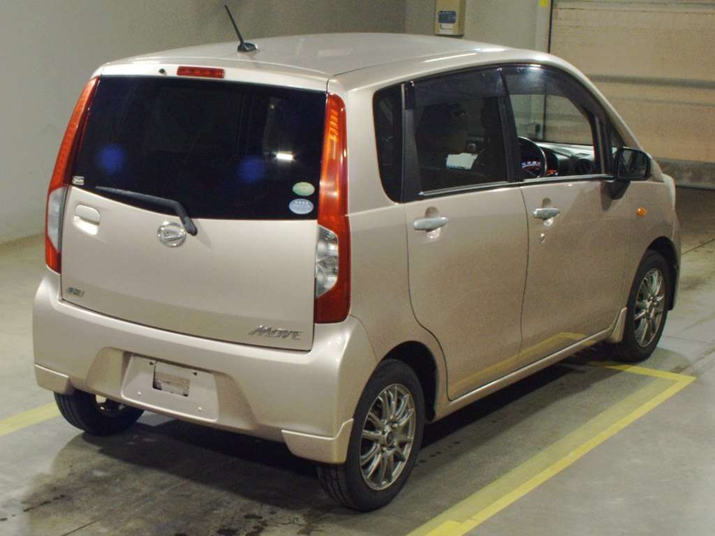 2013 Daihatsu Move LA110S[1]