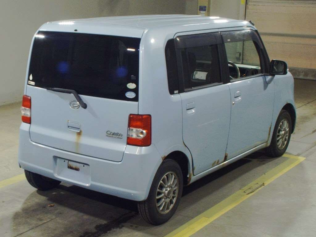 2009 Daihatsu Move Conte L585S[1]