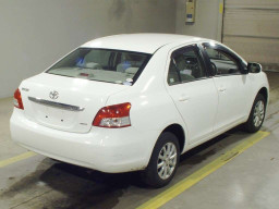 2011 Toyota Belta