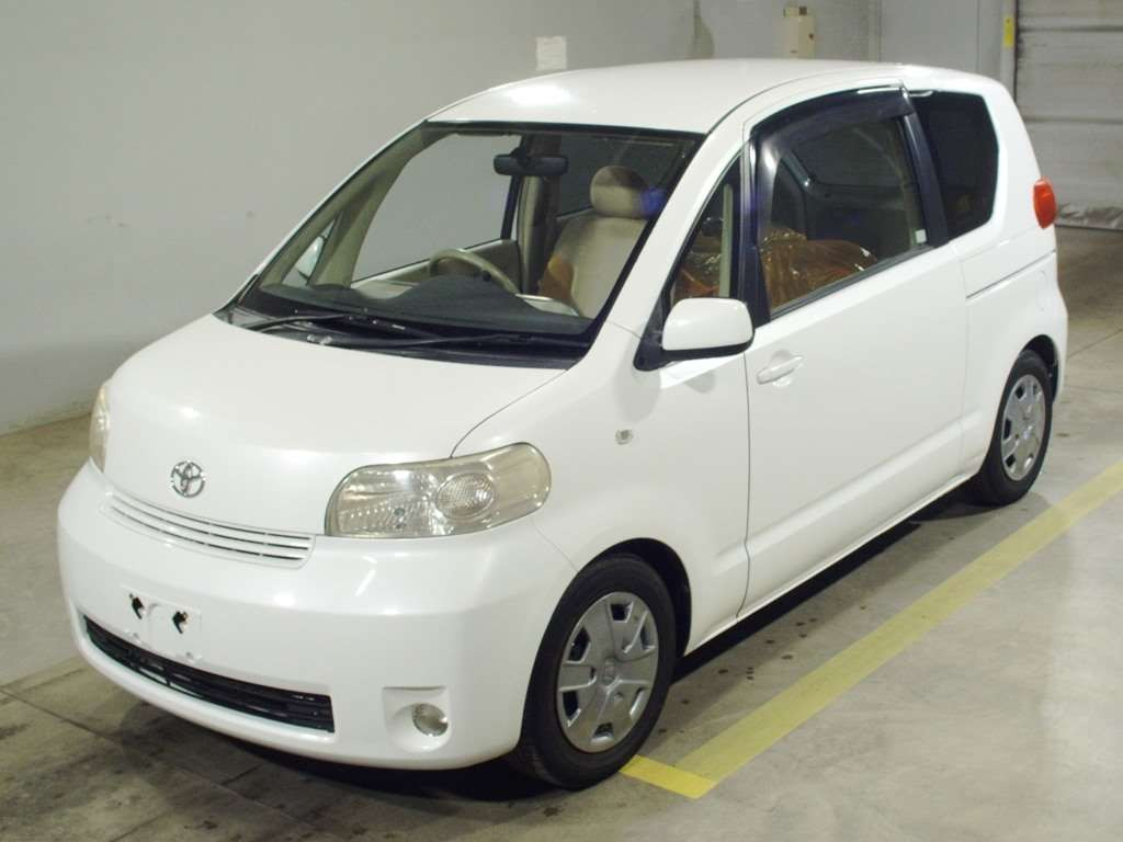 2006 Toyota Porte NNP15[0]