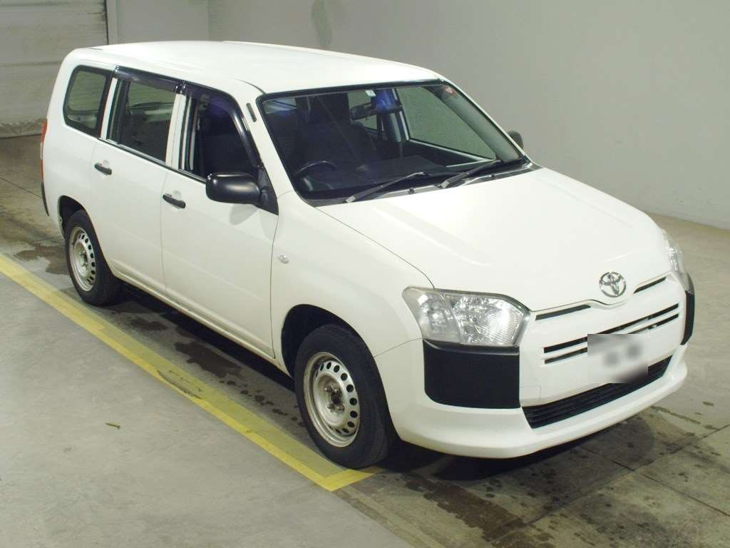 2015 Toyota Succeed NCP165V[2]