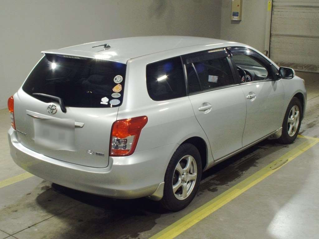 2011 Toyota Corolla Fielder ZRE142G[1]